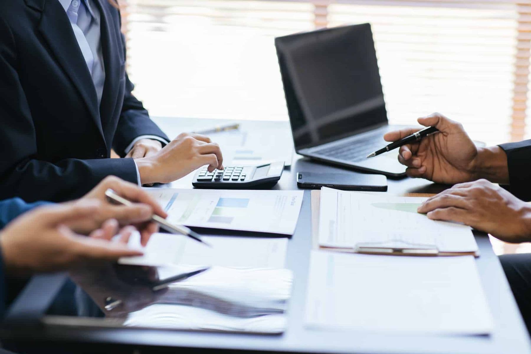 A certified tax agent applying for a VAT refund in Dubai.